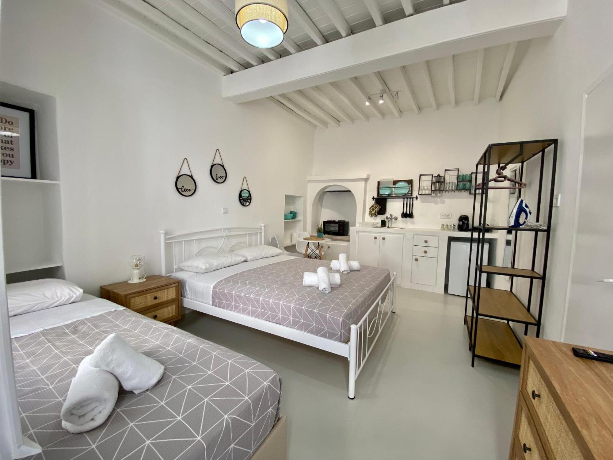 Elenita'S Mykonos Town Flat Apartment Екстериор снимка