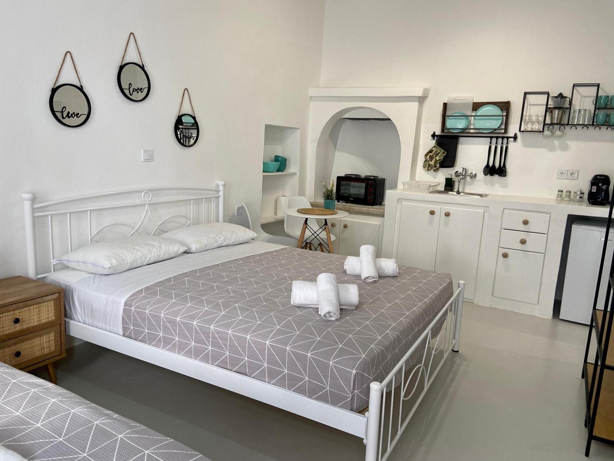 Elenita'S Mykonos Town Flat Apartment Екстериор снимка
