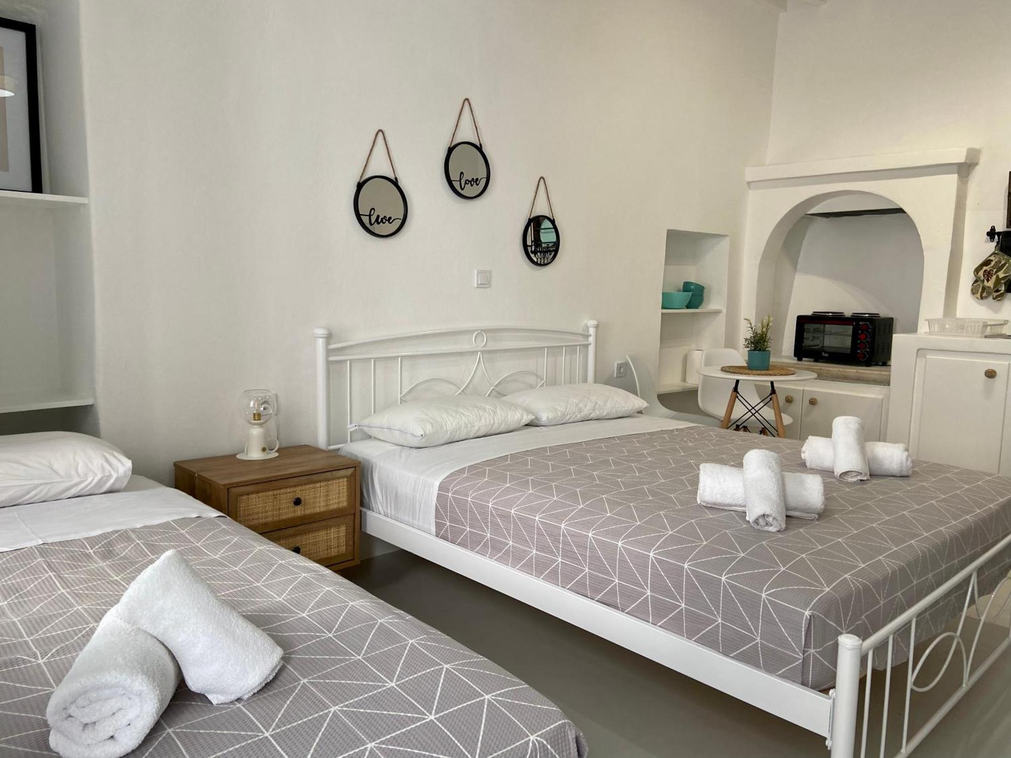 Elenita'S Mykonos Town Flat Apartment Екстериор снимка