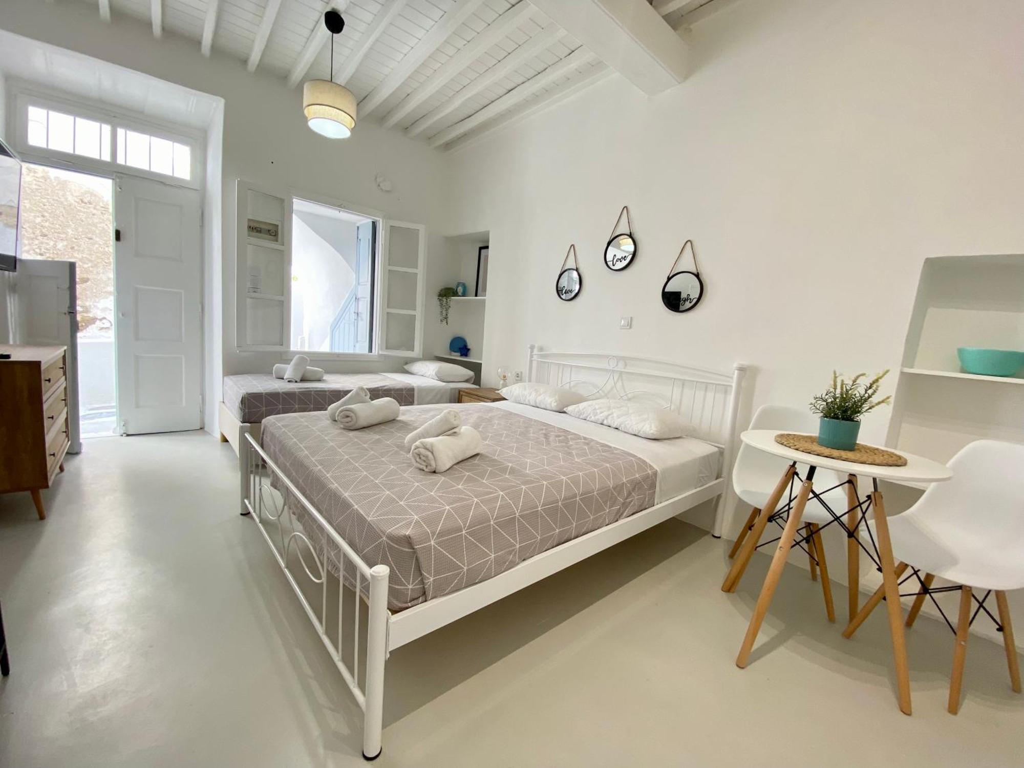 Elenita'S Mykonos Town Flat Apartment Екстериор снимка